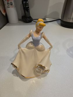 Lenox Cinderella figurine