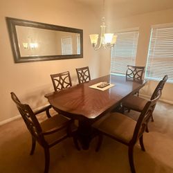 6 Chairs Dining Table And mirror 🚨🚨‼️