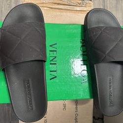 Bottega Veneta Slides  Size 10 Mens
