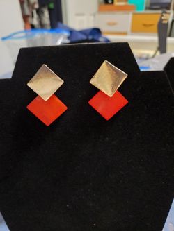 Itzel Jewelry