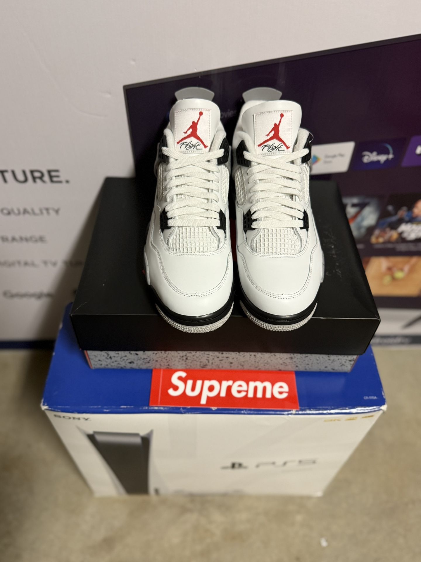 Jordan 4 White Cement