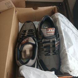 Sketchers Men's Air Cooled Memory Foam Sneaker Size 11 Read Description Defect