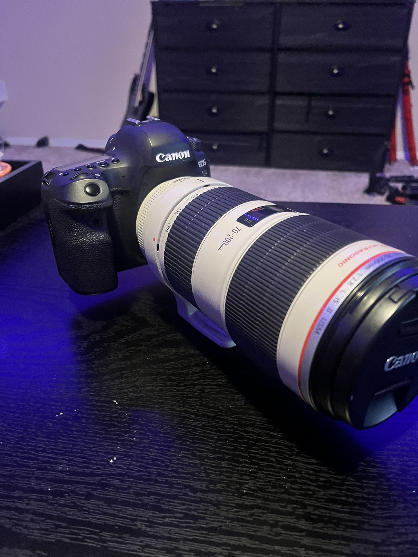 Cannon EOS 6D Mark II Bundle