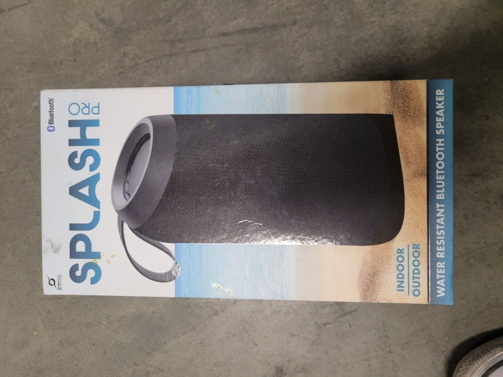 Splash Pro Bluetooth Speaker