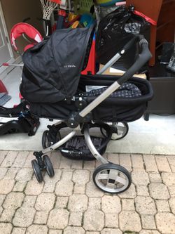 JJ COLE STROLLER