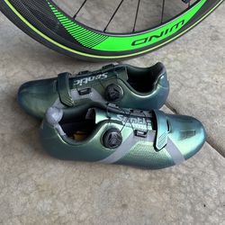 Cycling Shoes 9.5