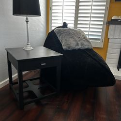 2 End Tables