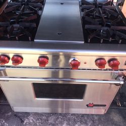 WOLF Gourmet Professional Stove 36”