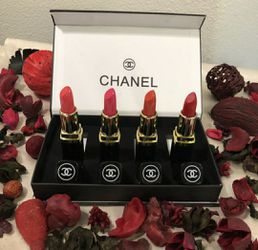 Chanel Lip Set and perfume set