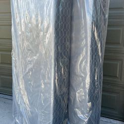 Brand New Kind Box Spring 