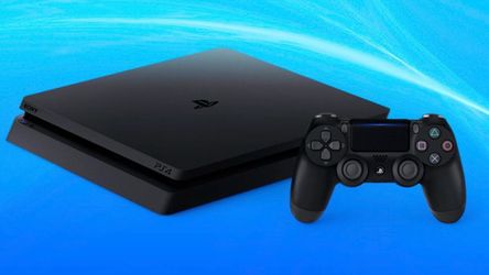PlayStation 4 (slim)