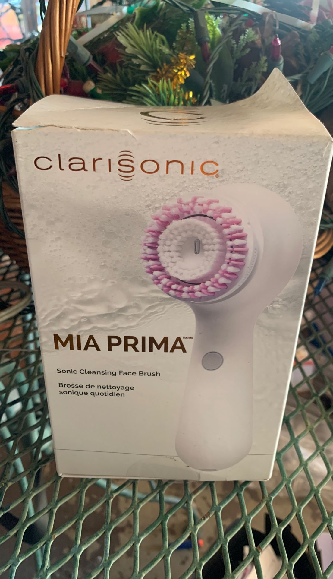 Clarisonic Mia Prima | Sonic Facial Cleansing Brush | Face Brush for Makeup and Blackhead Removal | Suitable for Sensitive Skin