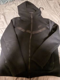 Black Nike Tech