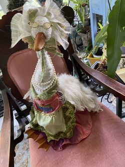 Reduced  12/10/24!  Mark Roberts Mother Goose