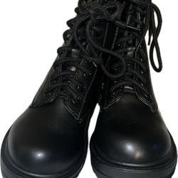 SODA LUG SOLE WOMENS COMBAT BOOTS 6.5