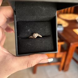 Heart Diamond Ring 10k