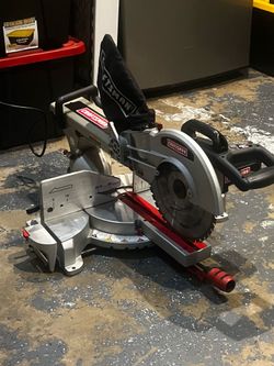 Old Carpenter Saw Works Good