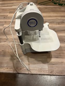MarMed Table Top Band Saw (Excellent Condition)