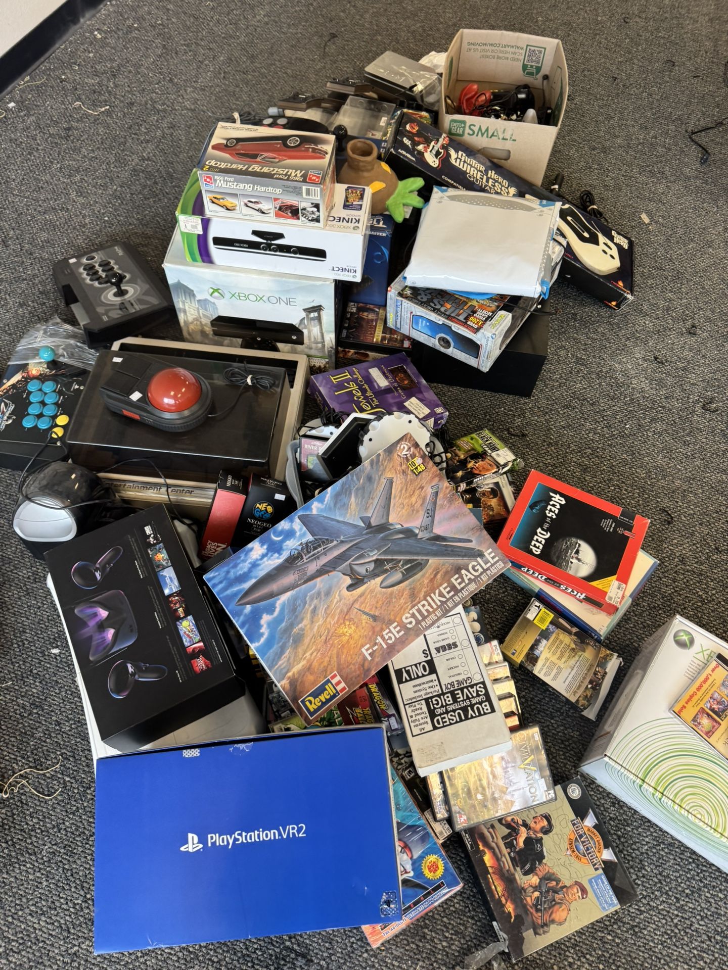 Huge Video Games Stuff