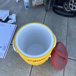 Industrial 5 Gallon Drinking Water