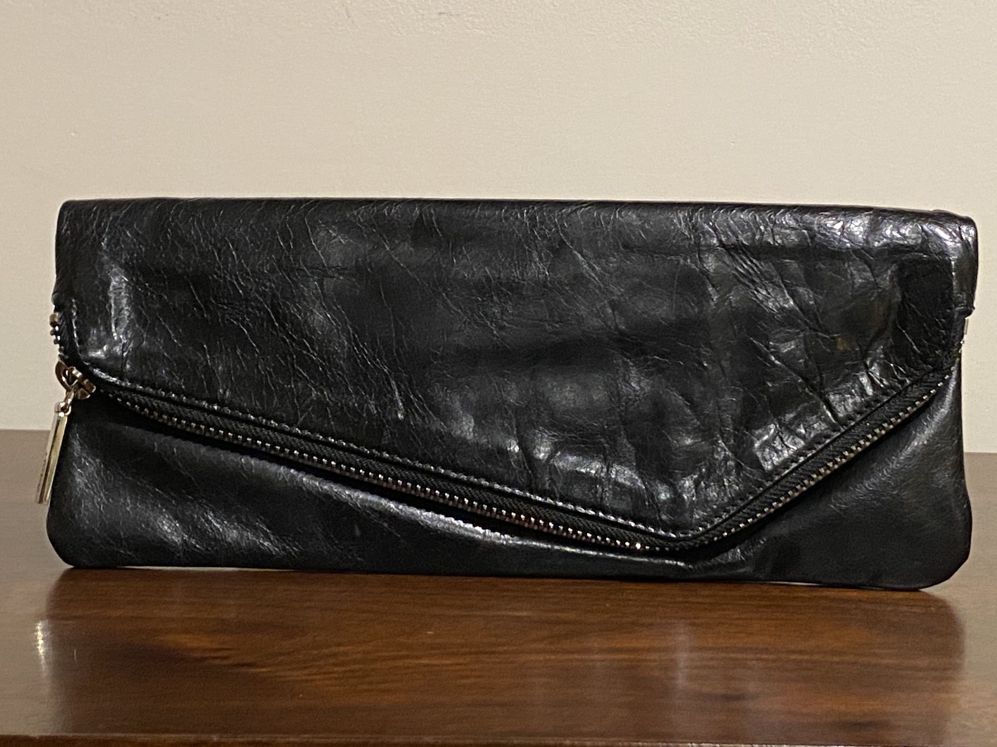 HOBO black leather envelope clutch with asymmetrical flap - IMPECCABLE CONDITION