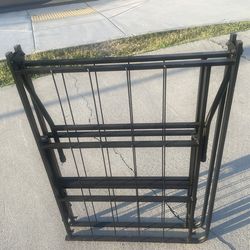 Excellent condition foldable metal bed frame