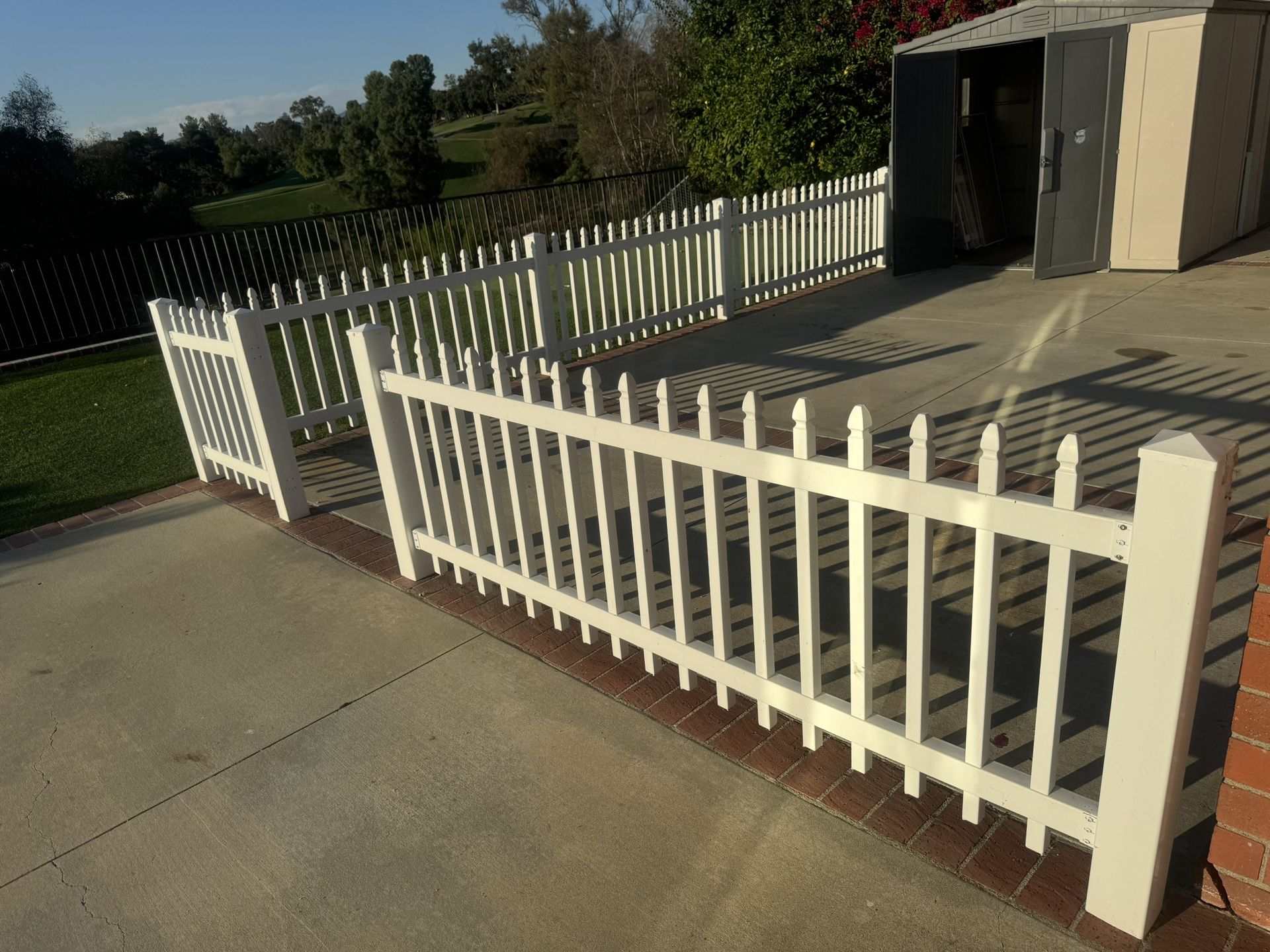 White Vinyl Picket Fence 