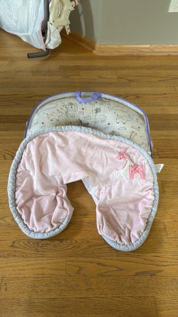 Boppy nursing pillow with extra pillow case
