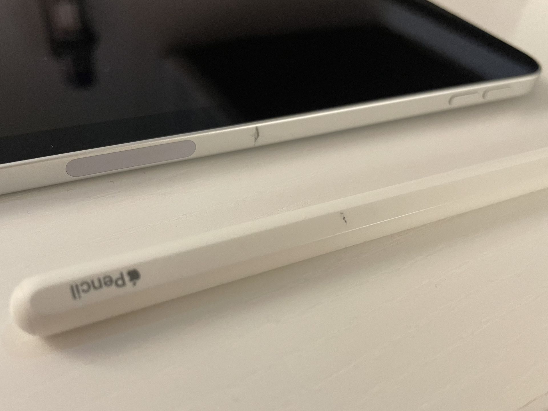 iPad Air 4th gen 64 GB WiFi + Apple Pencil + Charger