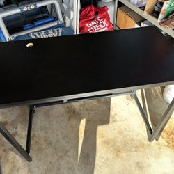 Table (Free)