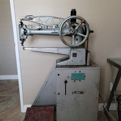 Foldable sewing table for Sale in Lake Elsinore, CA - OfferUp