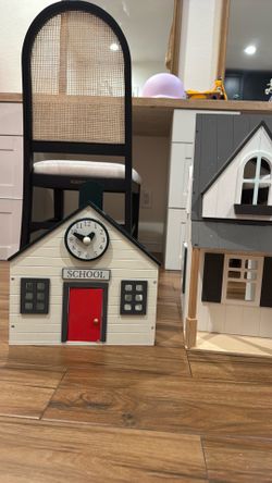 Magnolia doll house and school