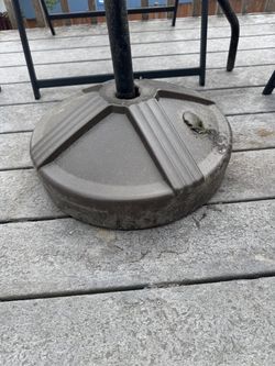 Umbrella base