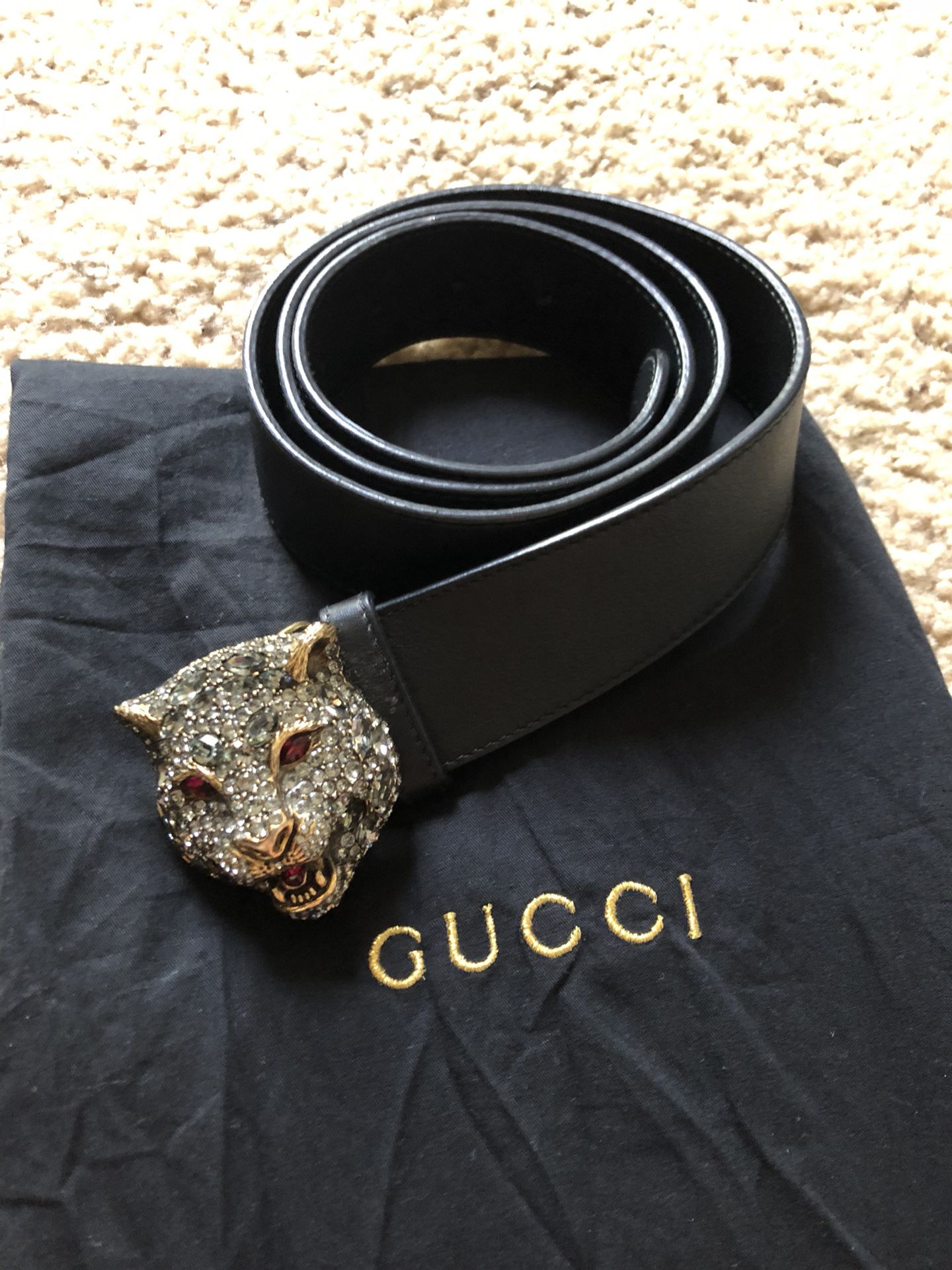 Gucci belt around head｜TikTok Search