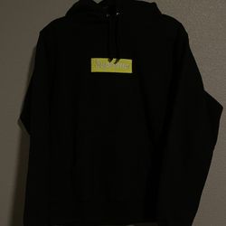 Supreme FW17 Box Logo 