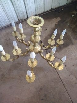 Chandelier Of 12 Lights Everything Is In Bronze