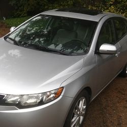 2012 KIA Forte 5-Door