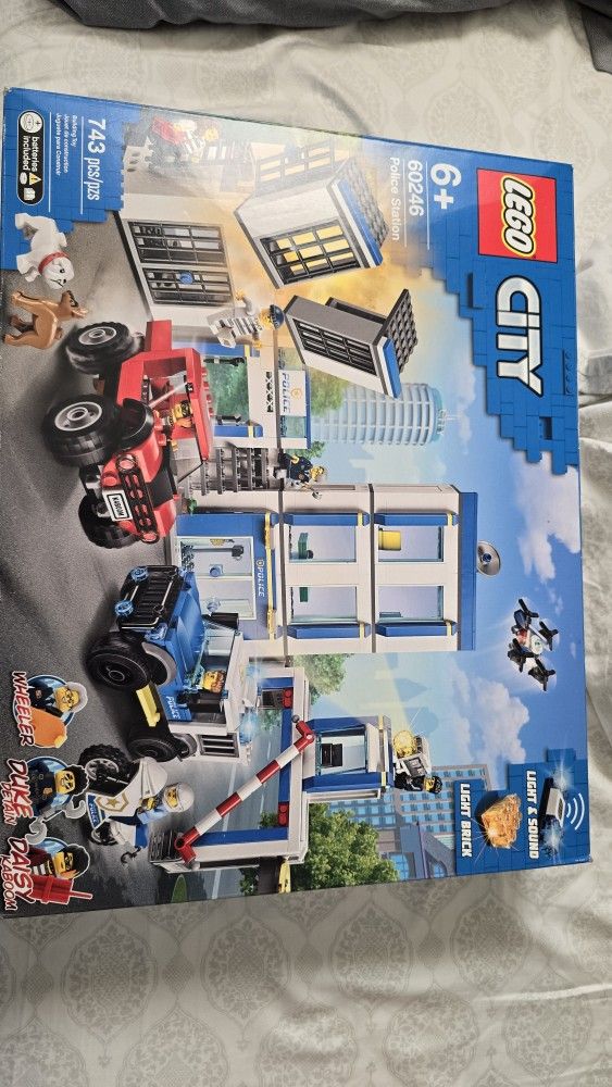 LEGO City Police Station 60246