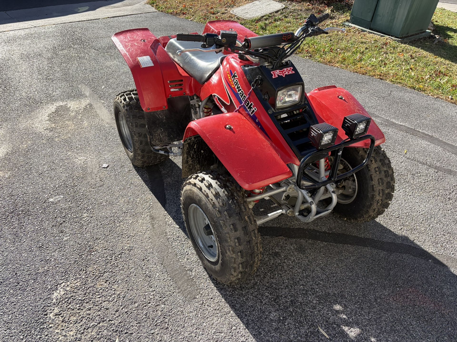 2000 Kawasaki Lakota 300