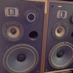 Vintage Pioneer HPM 60 Speakers
