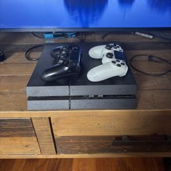 PS4