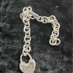 Tiffany And Co Return To Tiffany Love Lock Bracelet 7.5 Inches 