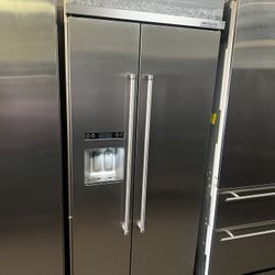 Kitchen Aid 36” Wide Built In Stainless Steel Side By Side Refrigerator 