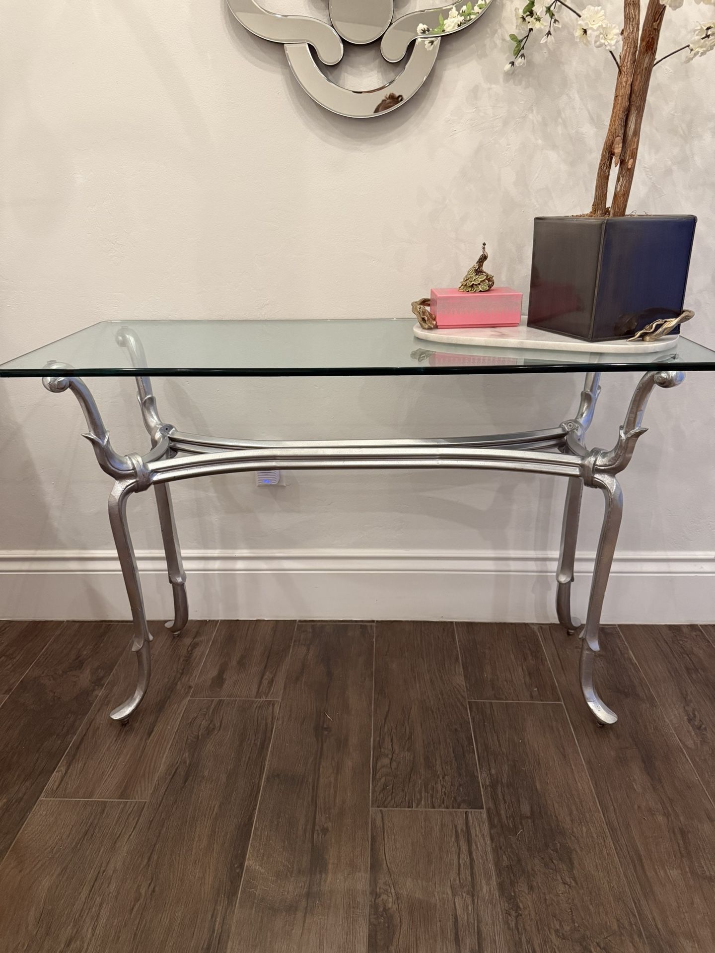 Entrance/Sofa Table Console
