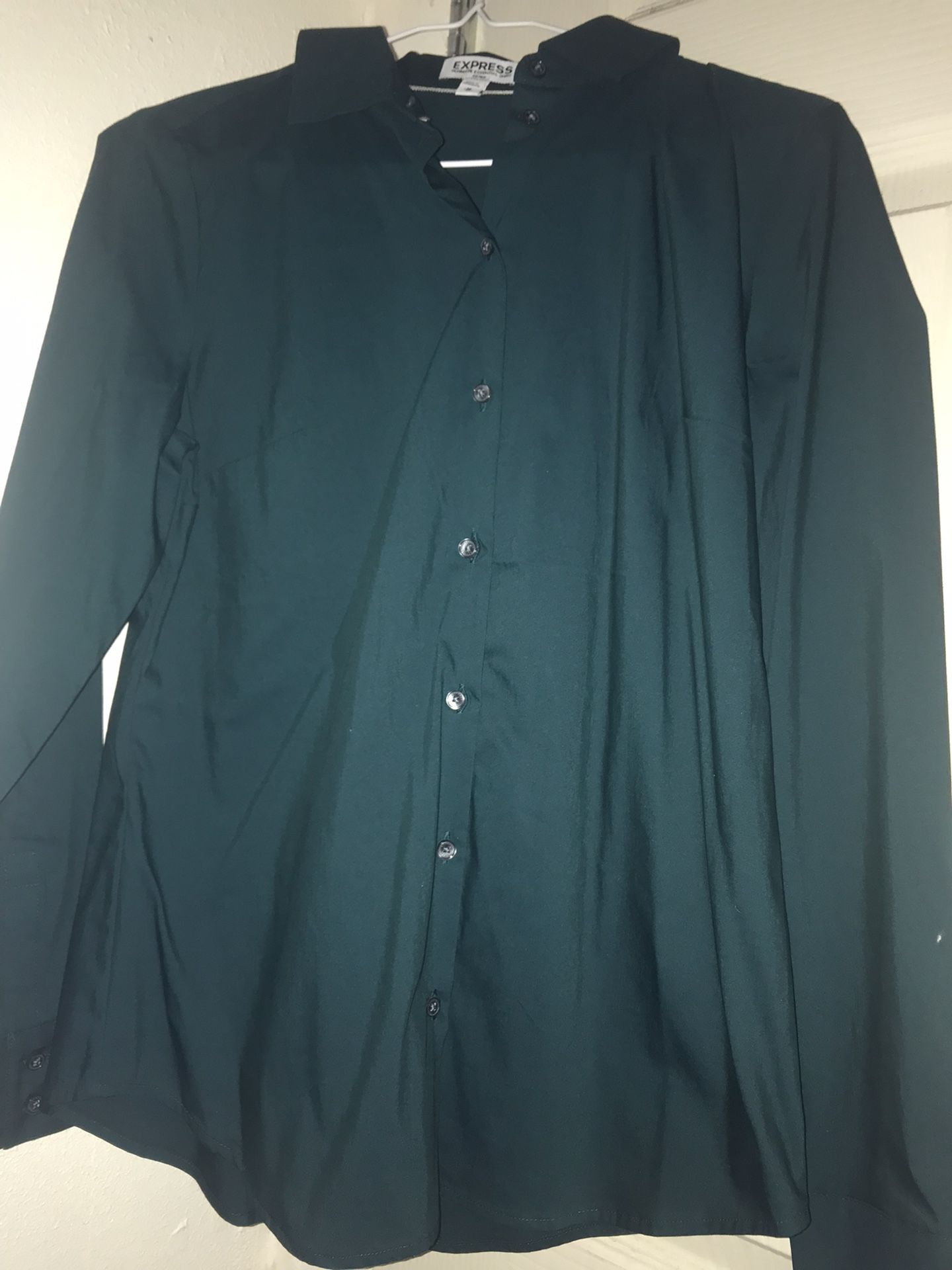 Express Ultimate Essential Shirt