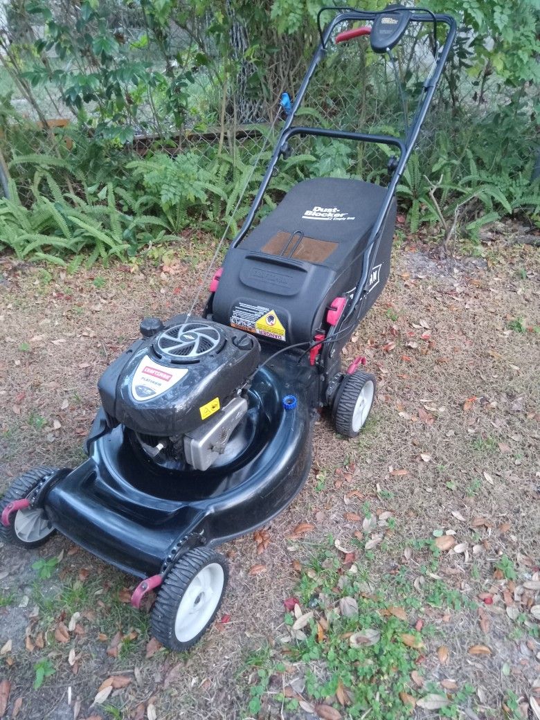 195. CRAFTSMAN 700 PLATINUM SERIES 22" SELF PROPELLED MOWER. for Sale