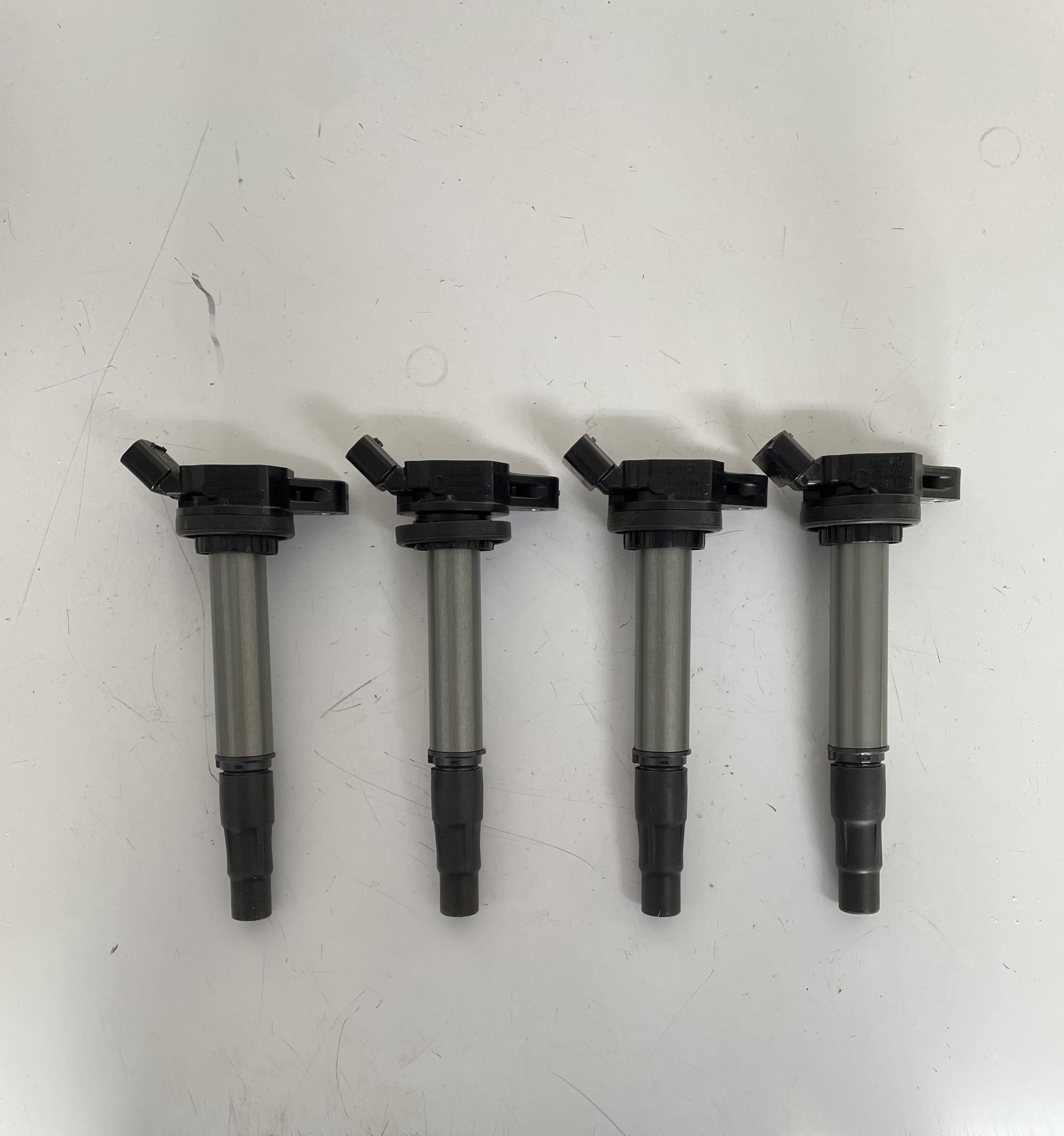Denso Ignition Coil 90(contact info removed)8 for Lexus CT200h Prius Corolla 2ZR-FXE Hybrid