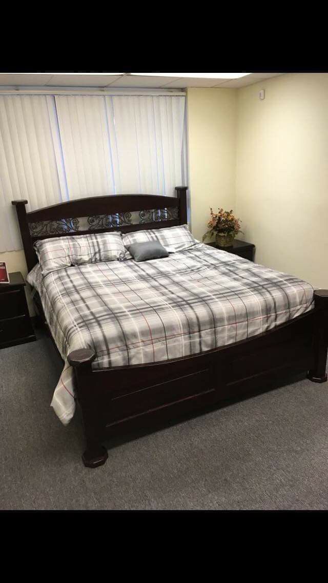 Bed frame with mattress Queen Size