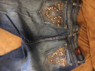 $25 Women’s Sweet Vibes $20 Jeans size 13 fits 14 /16 long 98%cotton 2 %spandex