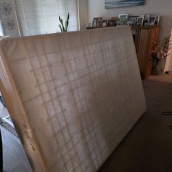 Free Full Size Box Spring